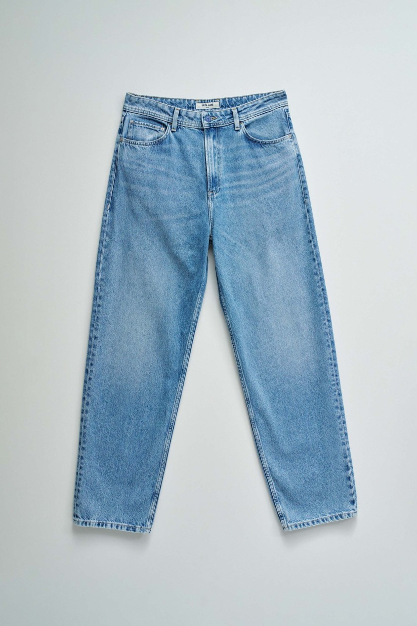 LOOSE FIT JEANS