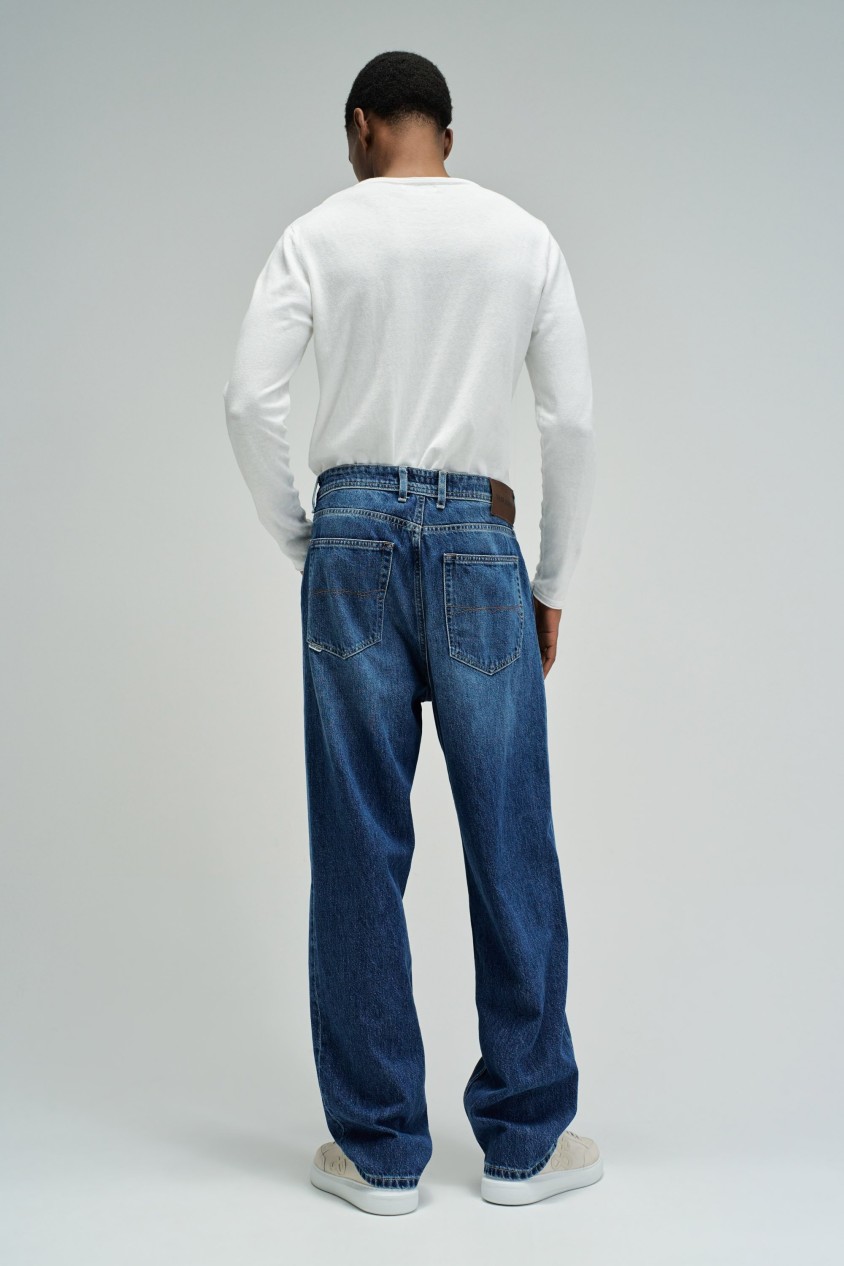 VAQUEROS LOOSE FIT