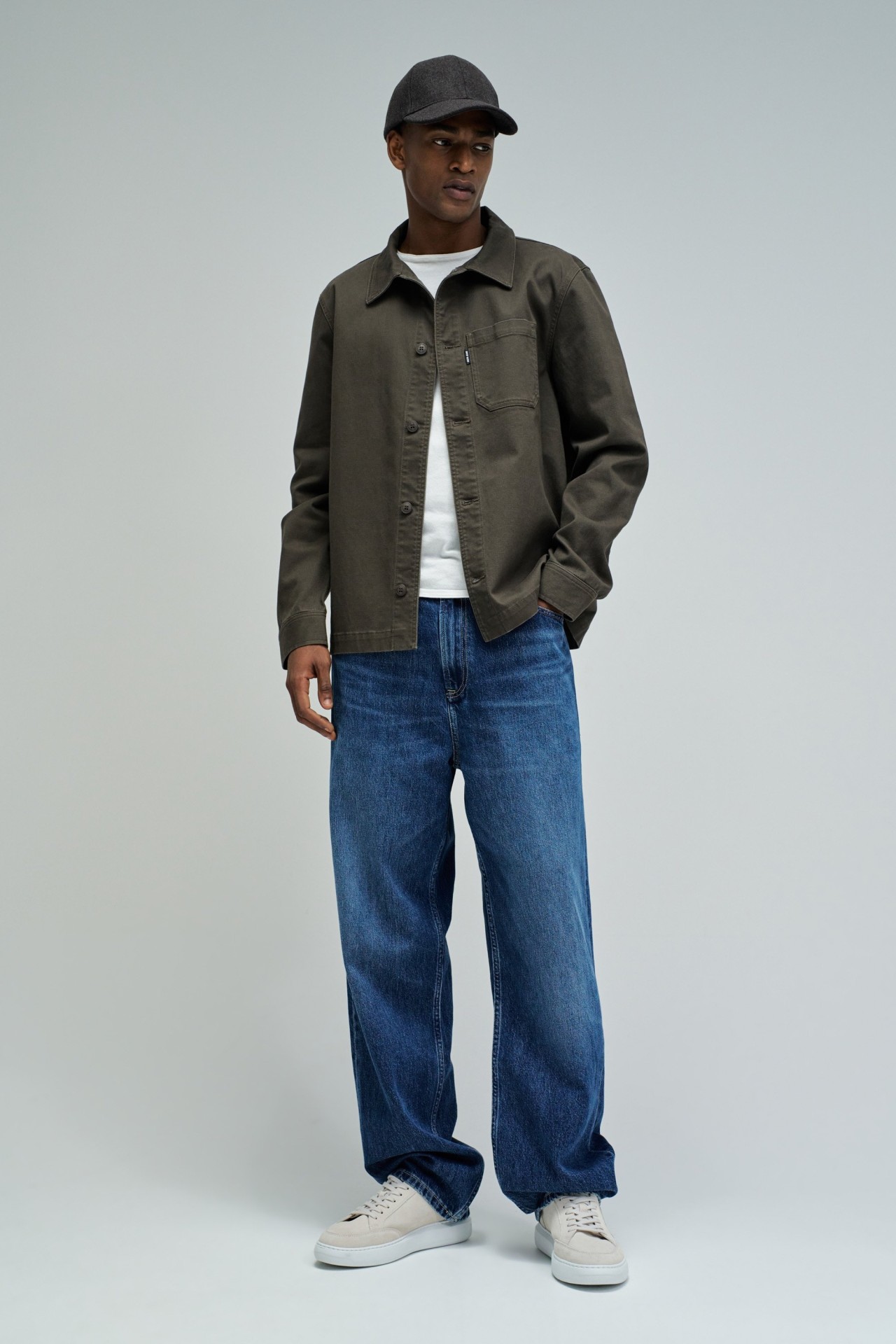 JEANS LOOSE FIT
