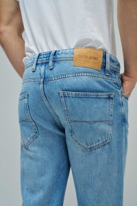 JEANS STRAIGHT FIT AIR BLEND