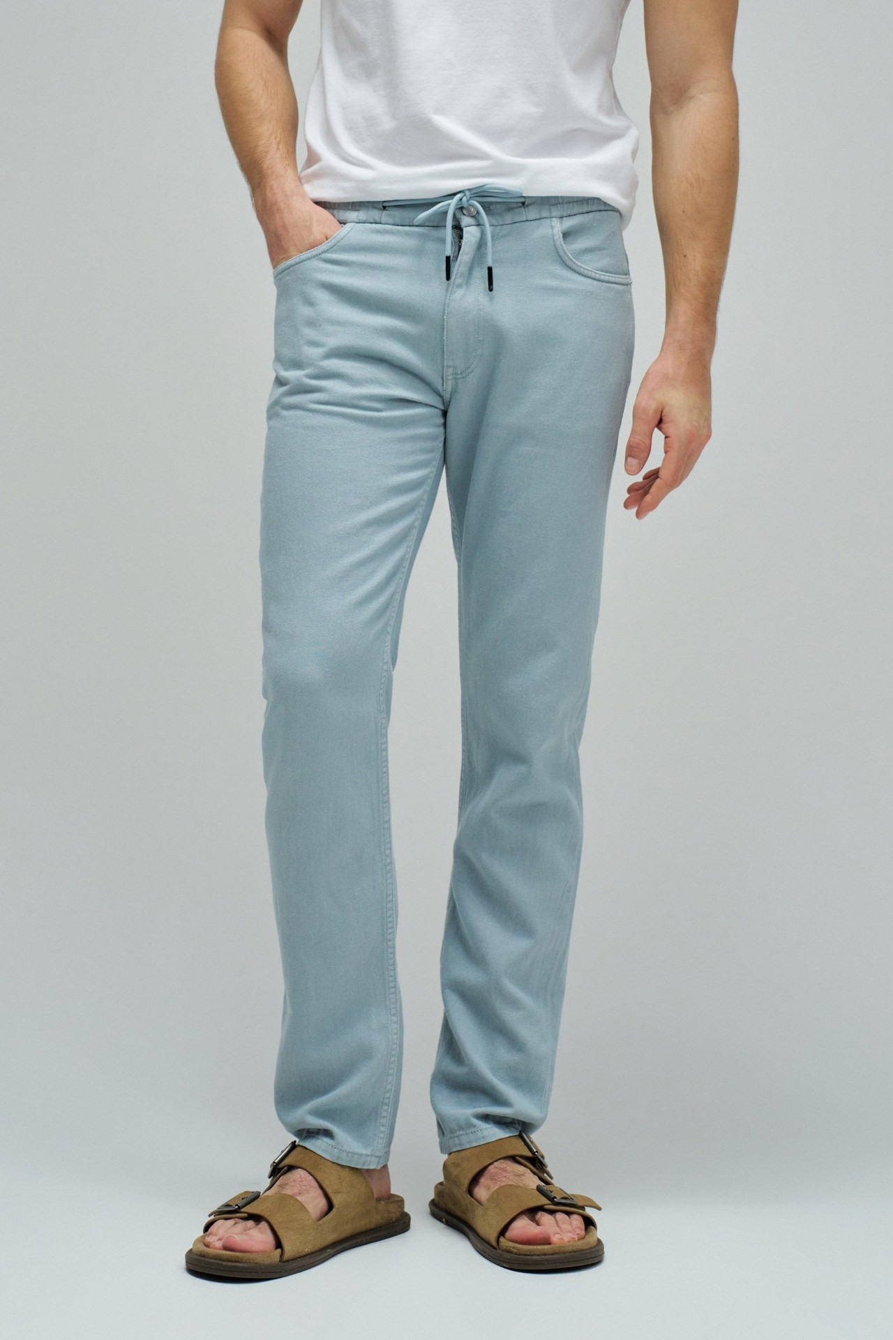 CAL�AS JOGGERS COM LINHO