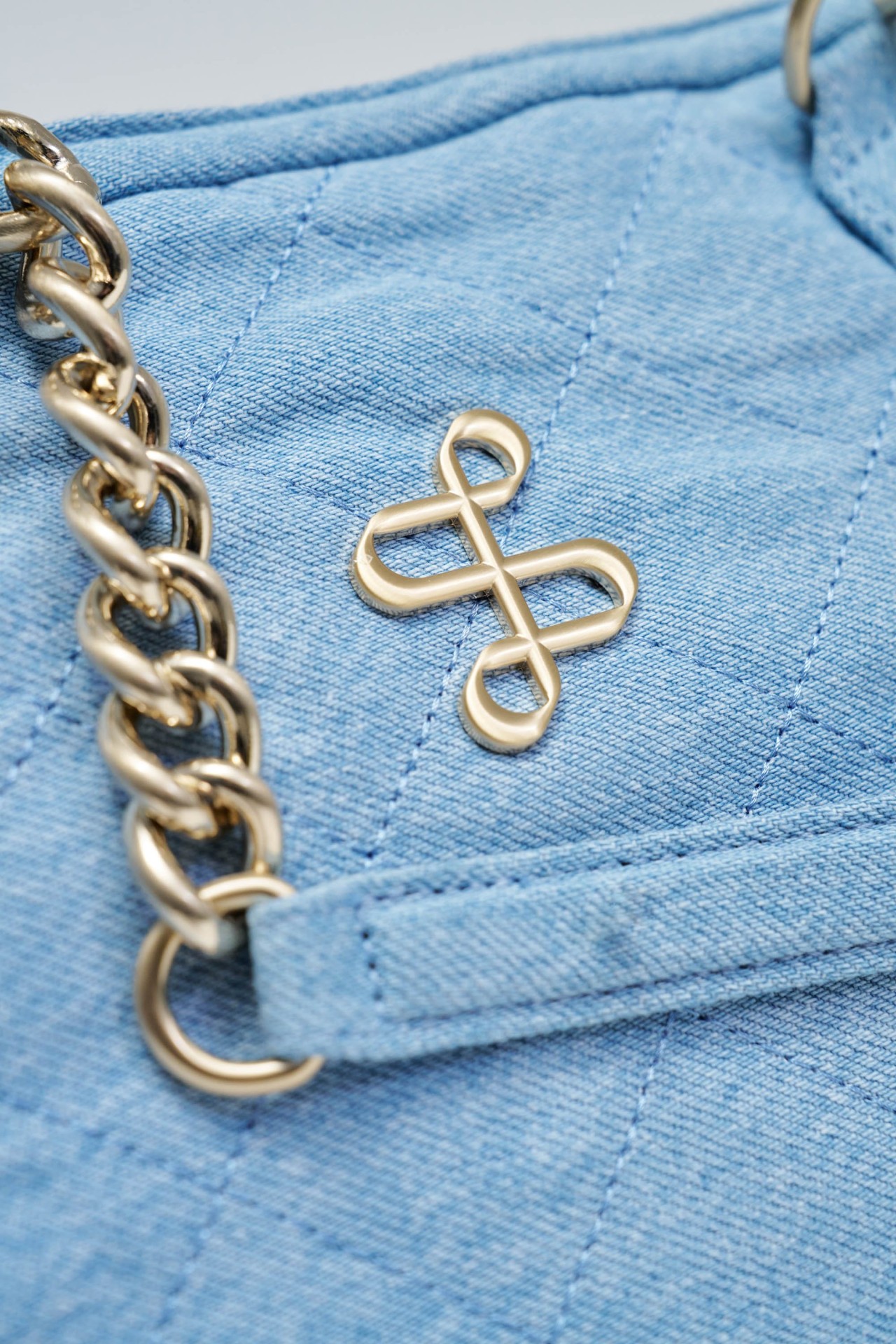 MALA TOTE EM DENIM
