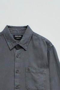 CAMISA EM DENIM LEVE