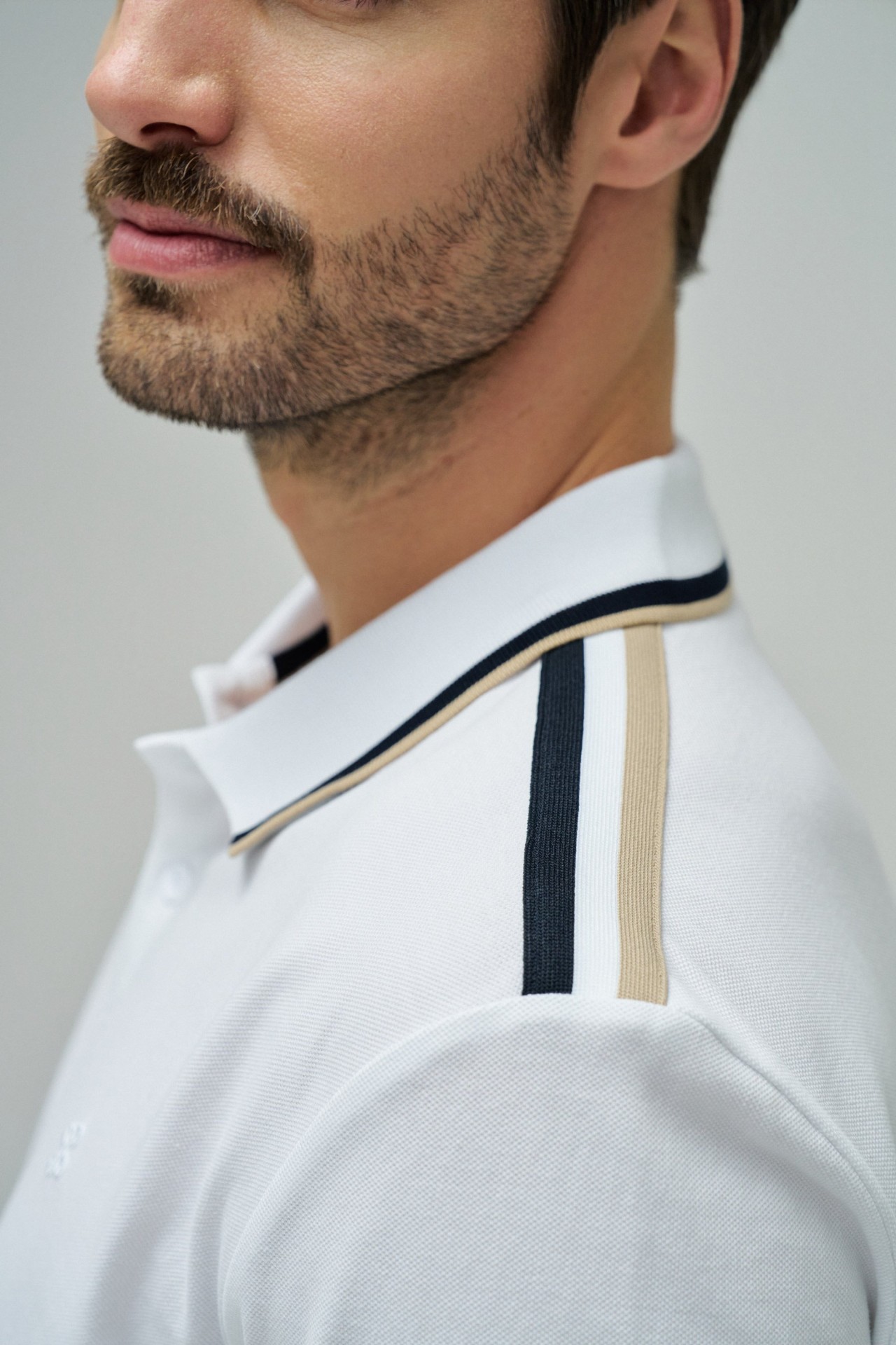 POLO COM BRANDING
