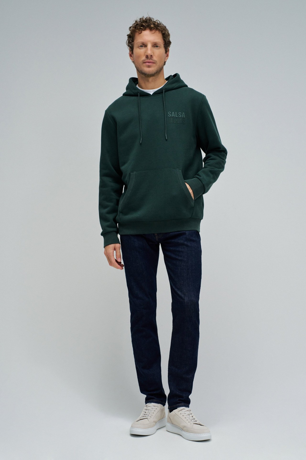 HOODIE COM BRANDING