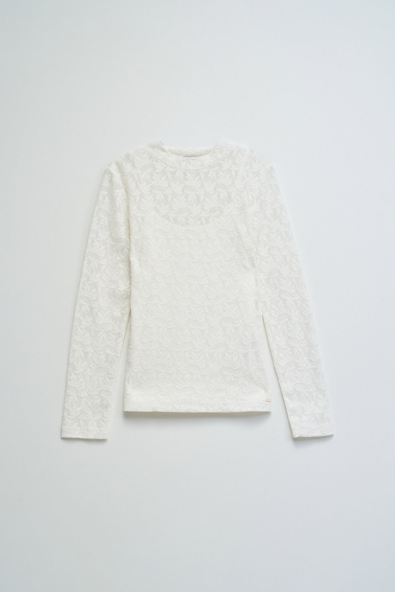 CAMISOLA DE RENDA