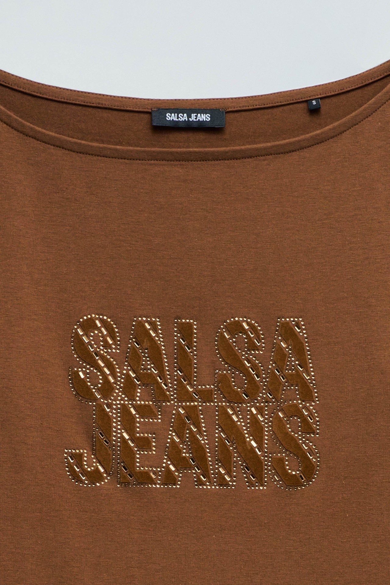 SWEATER WITH BRANDING