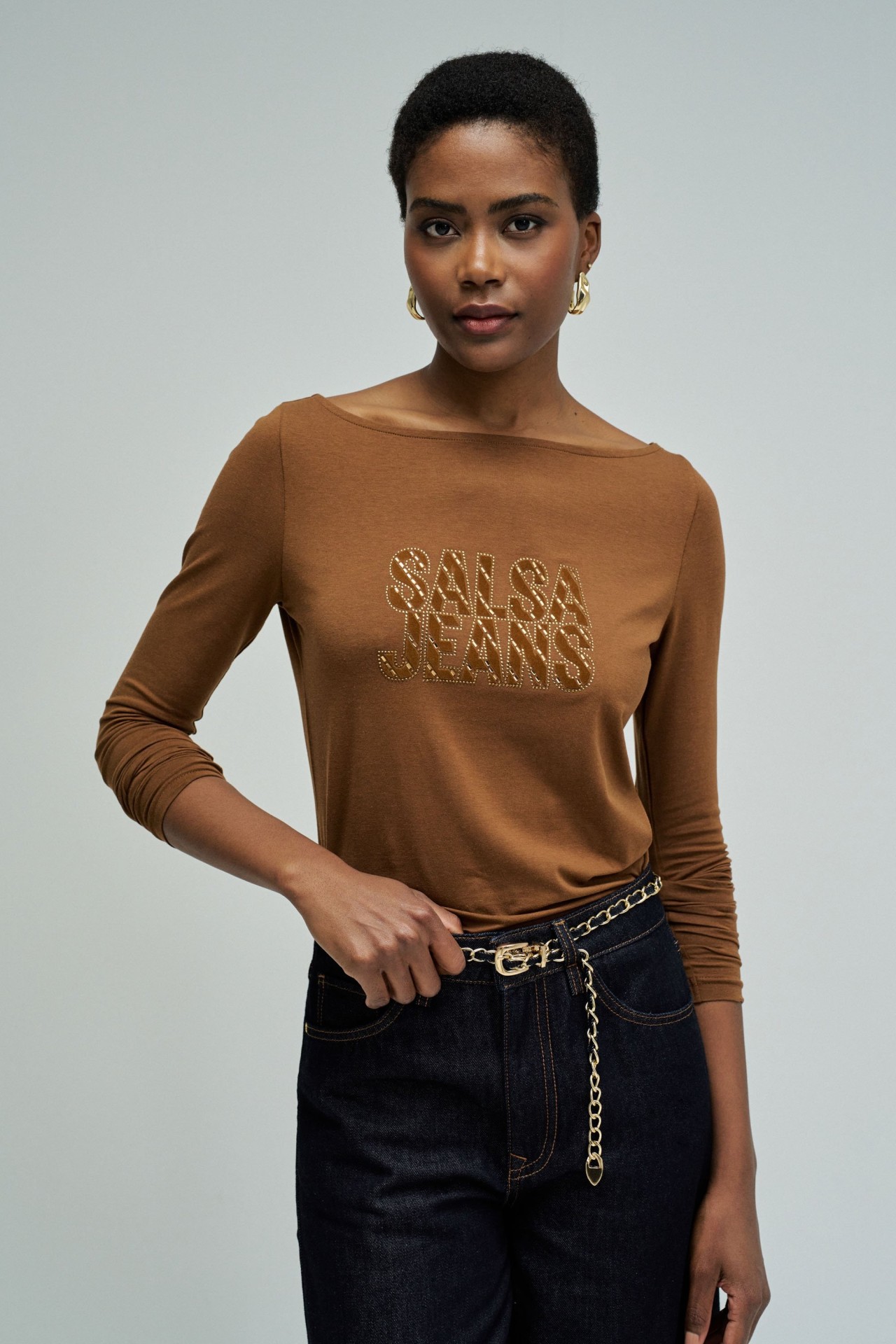 SWEATER WITH BRANDING