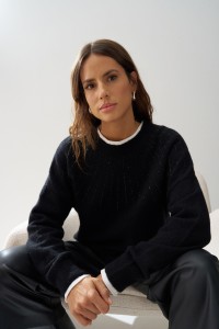 CAMISOLA DE MALHA COM BRILHANTES