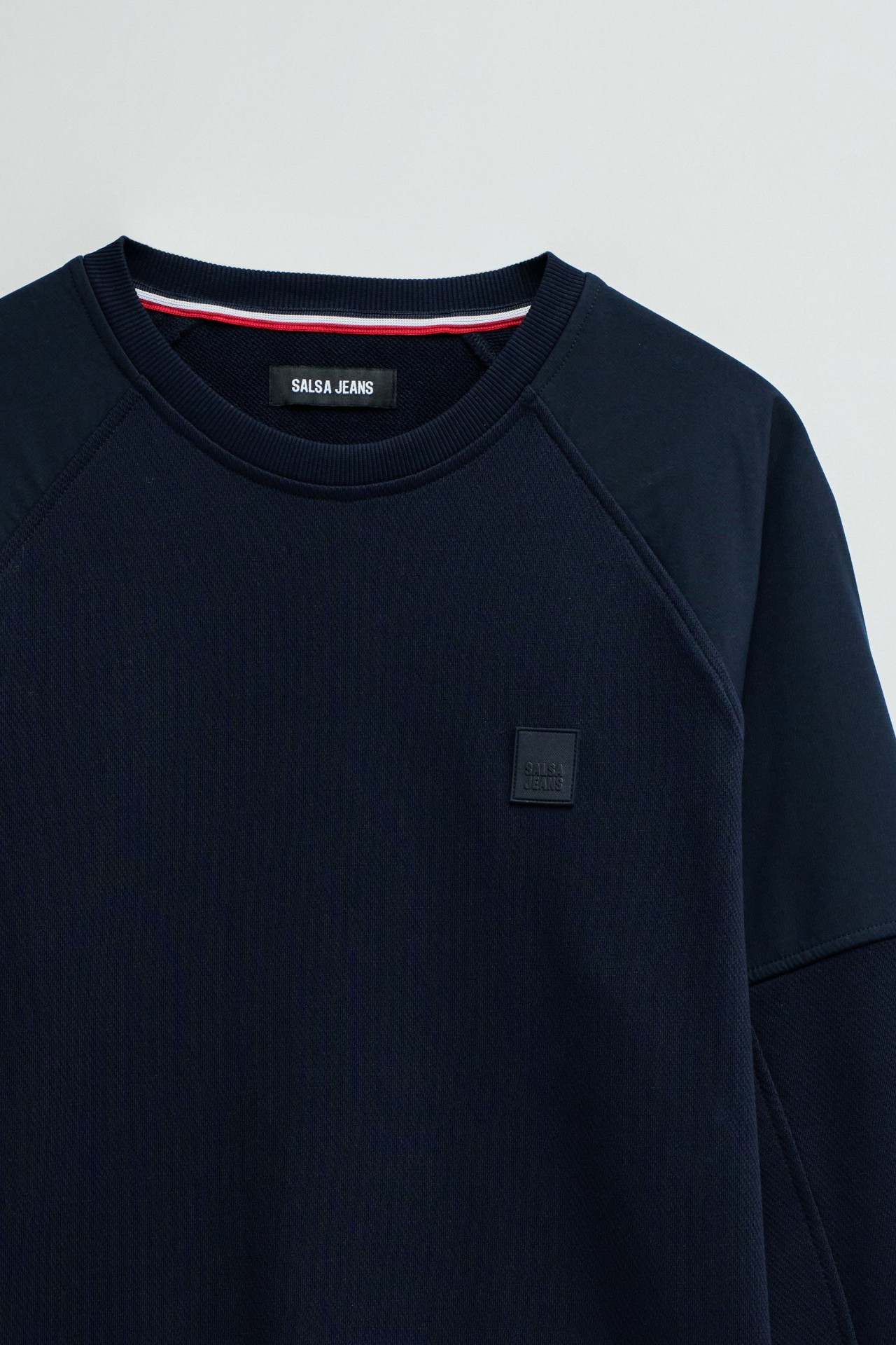 SWEATSHIRT MET BRANDING