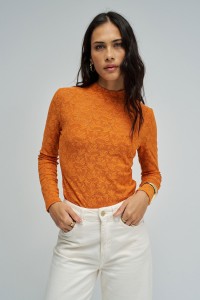 CAMISOLA DE RENDA