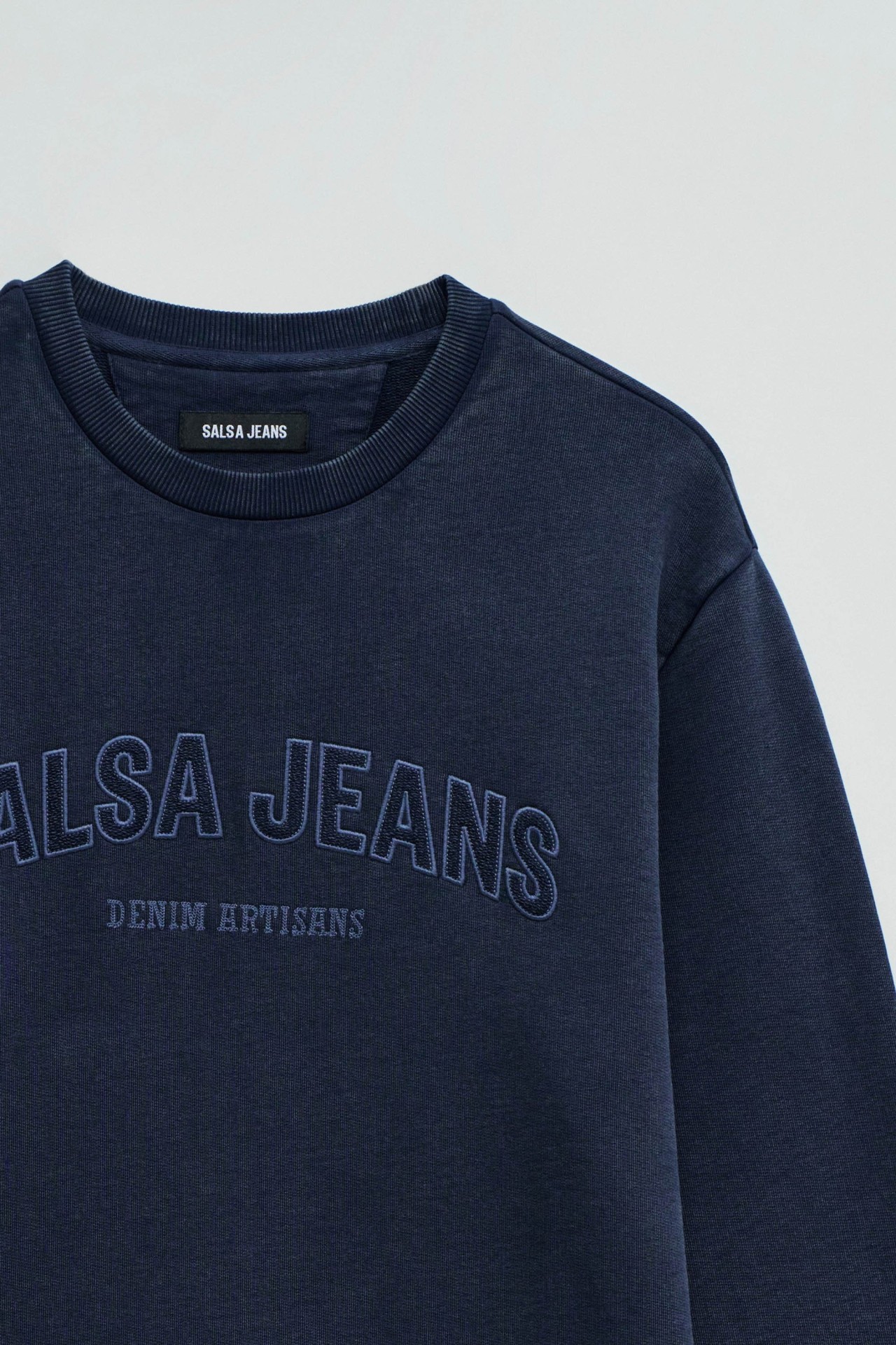 SWEATSHIRT MET BRANDING