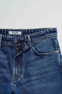 JEAN STRAIGHT FIT