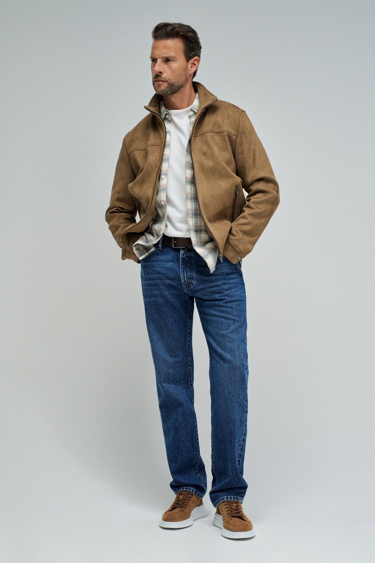 JEAN STRAIGHT FIT