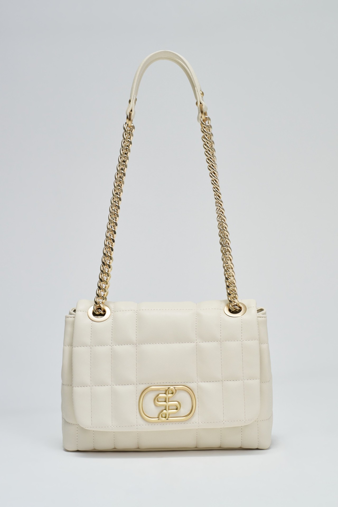 PADDED LEATHER EFECT BAG