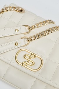 PADDED LEATHER EFECT BAG