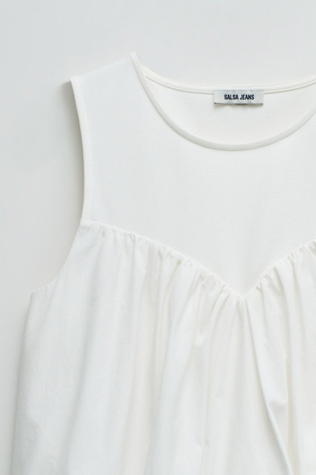 TOP AVEC EFFET COQUILLAGE