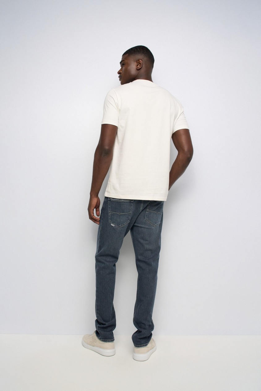 T-SHIRT COM BRANDING