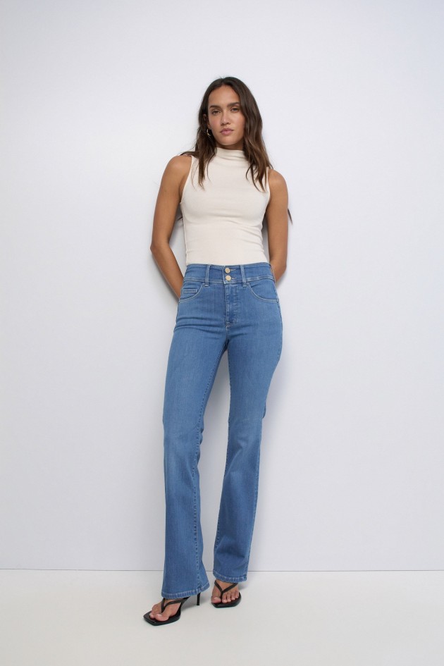 JEANS SECRET PUSH IN BOOTCUT SOFT TOUCH