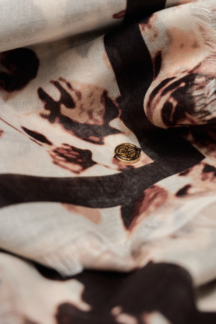 �CHARPE � MOTIF FLORAL