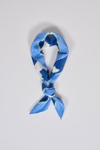 LEN�O COM ESTAMPADO FLORAL