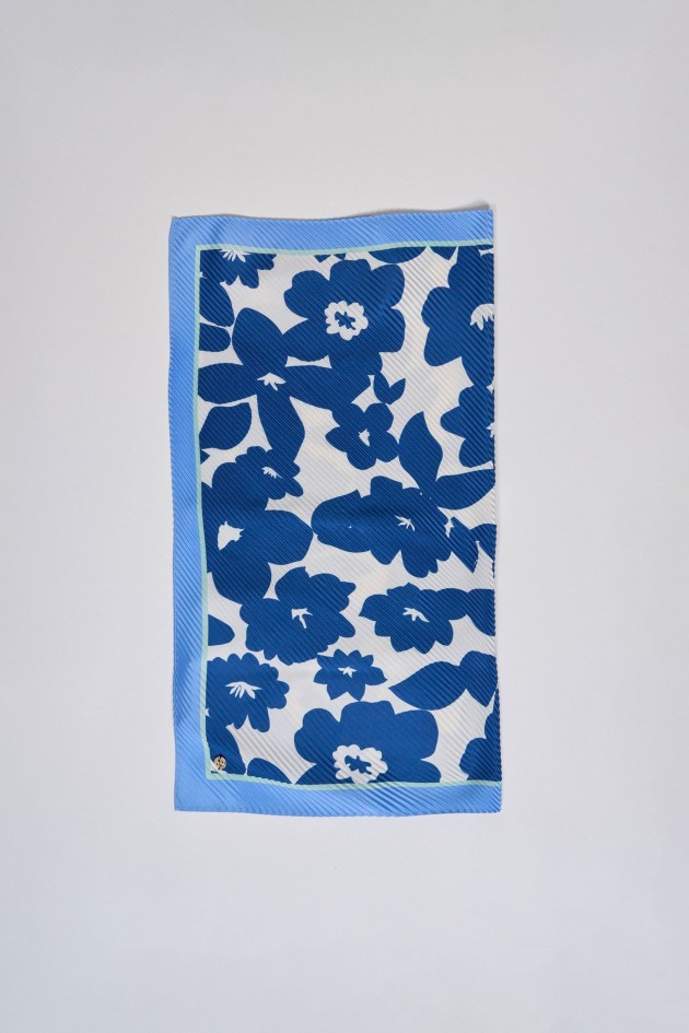 SCARF WITH FLORAL PRINT