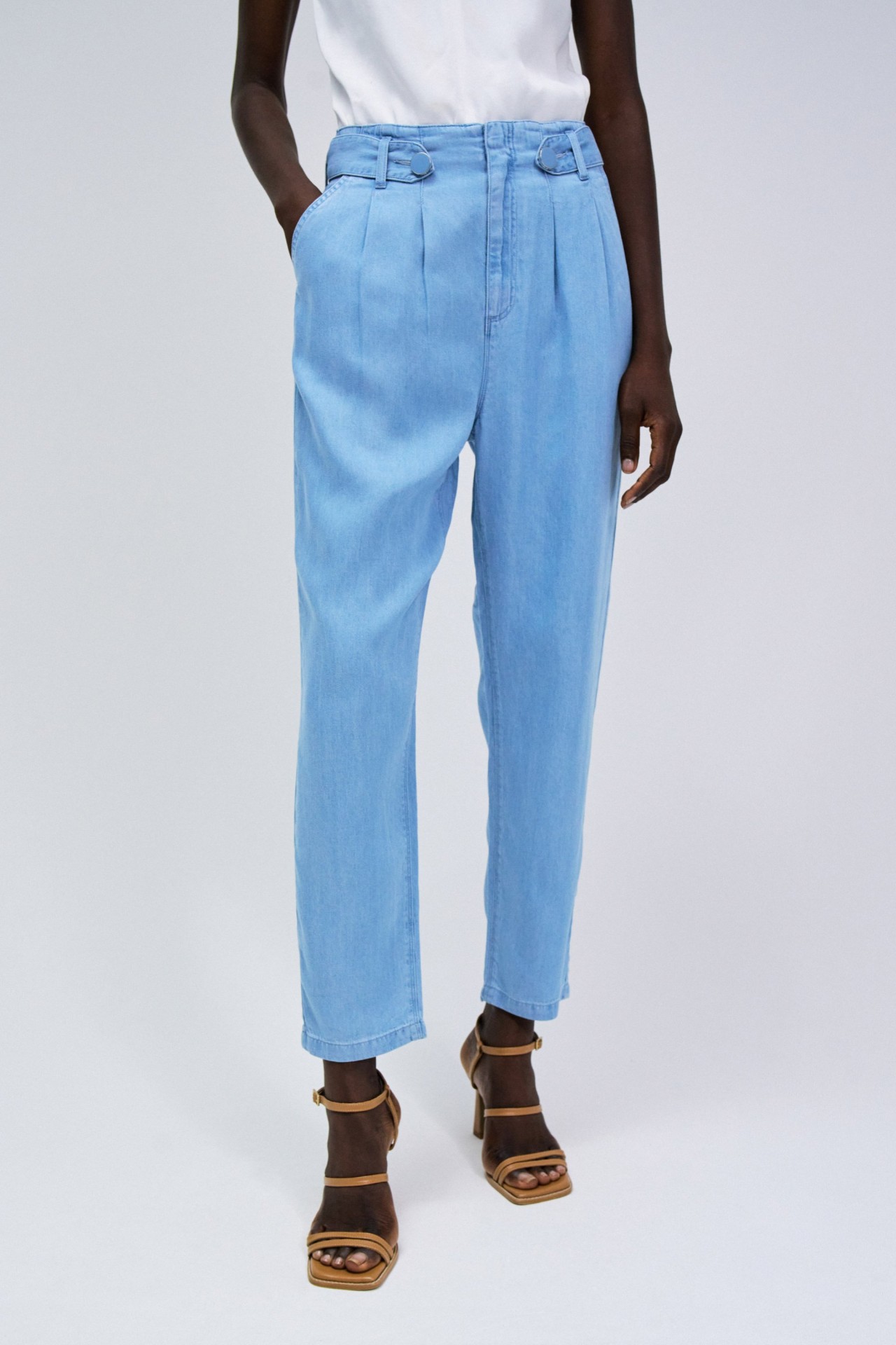 CAL�AS BAGGY EM LIGHTDENIM