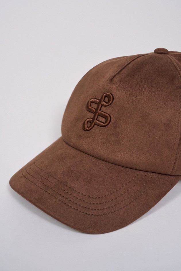 BONÉ EFEITO SUEDE