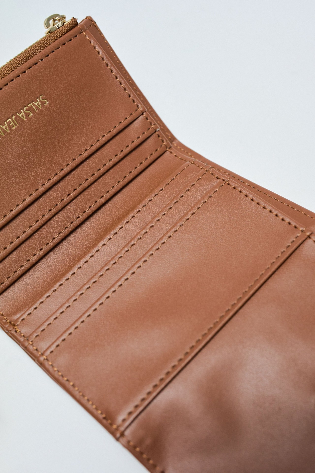 PORTEFEUILLE EFFET CUIR