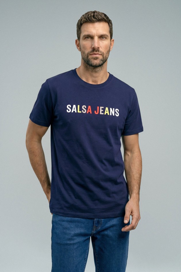 T-SHIRT WITH BRANDING