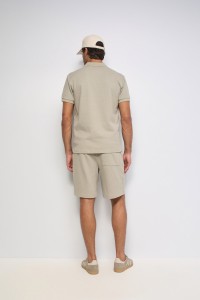 TEXTURED JOGGER SHORTS