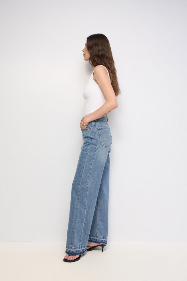 WIDE LEG JEANS