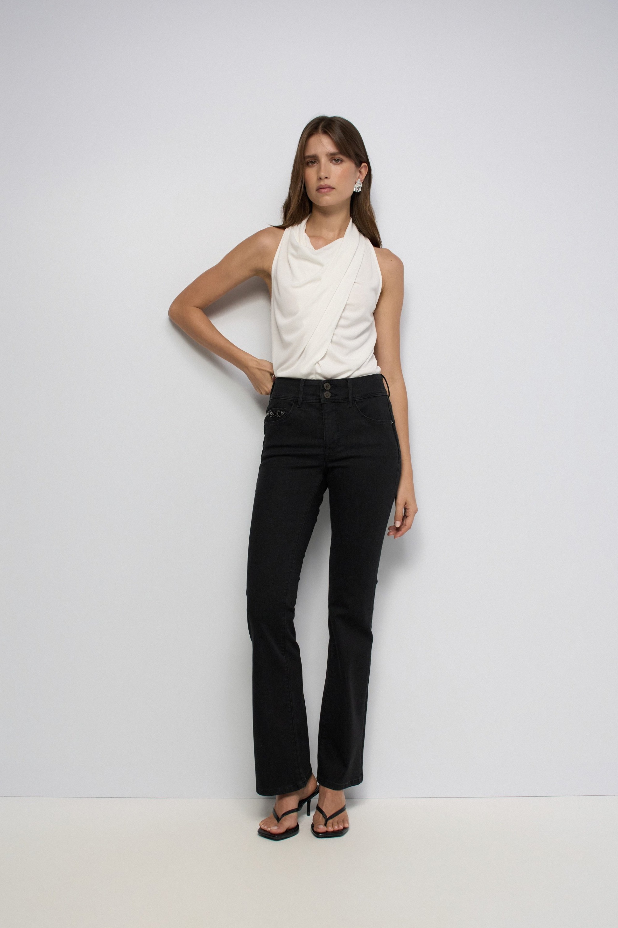 JEAN SECRET PUSH IN BOOTCUT