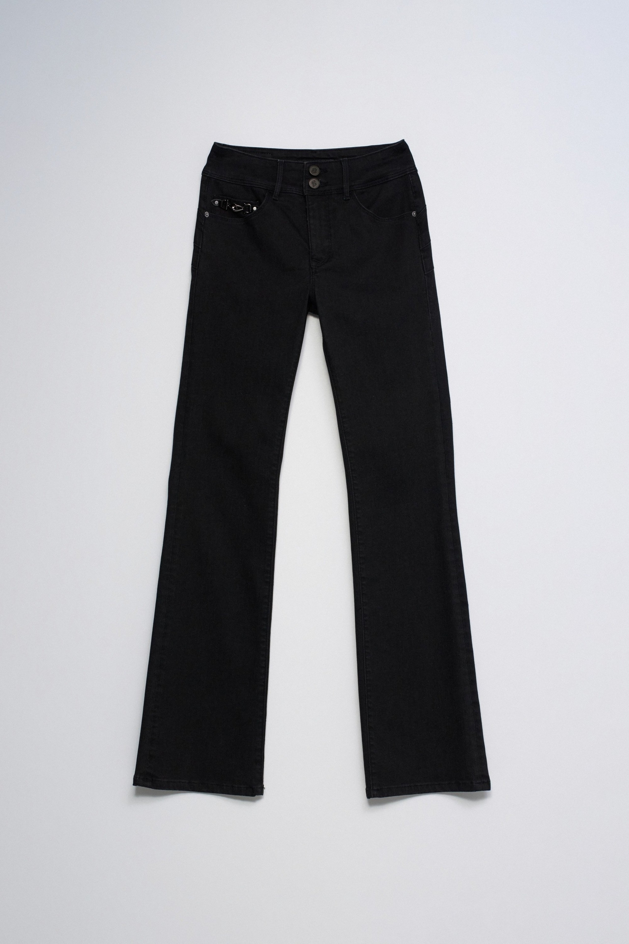 SECRET PUSH IN BOOTCUT JEANS