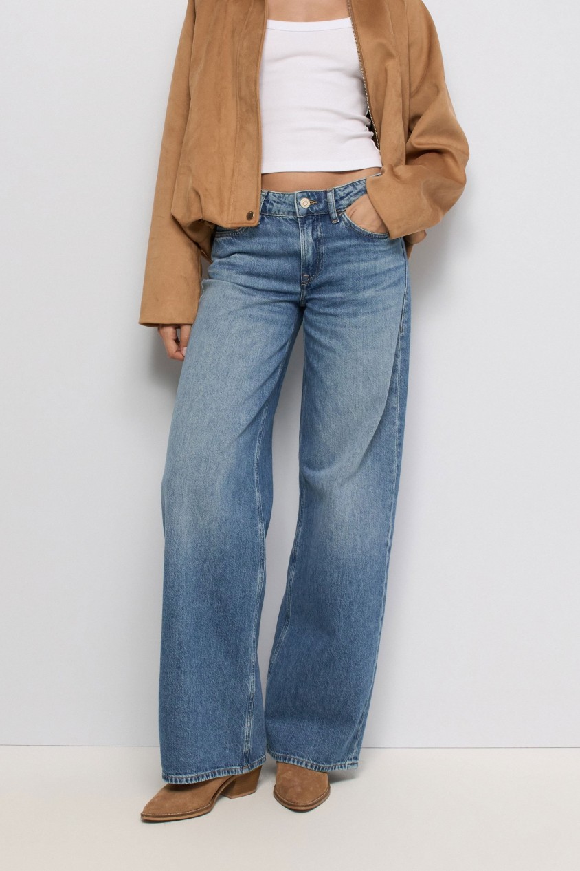 LOW RISE WIDE JEANS
