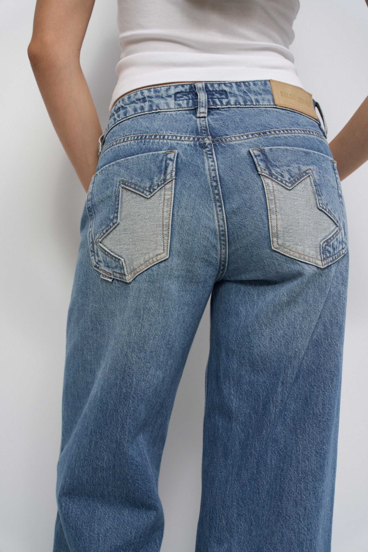 LOW RISE WIDE JEANS