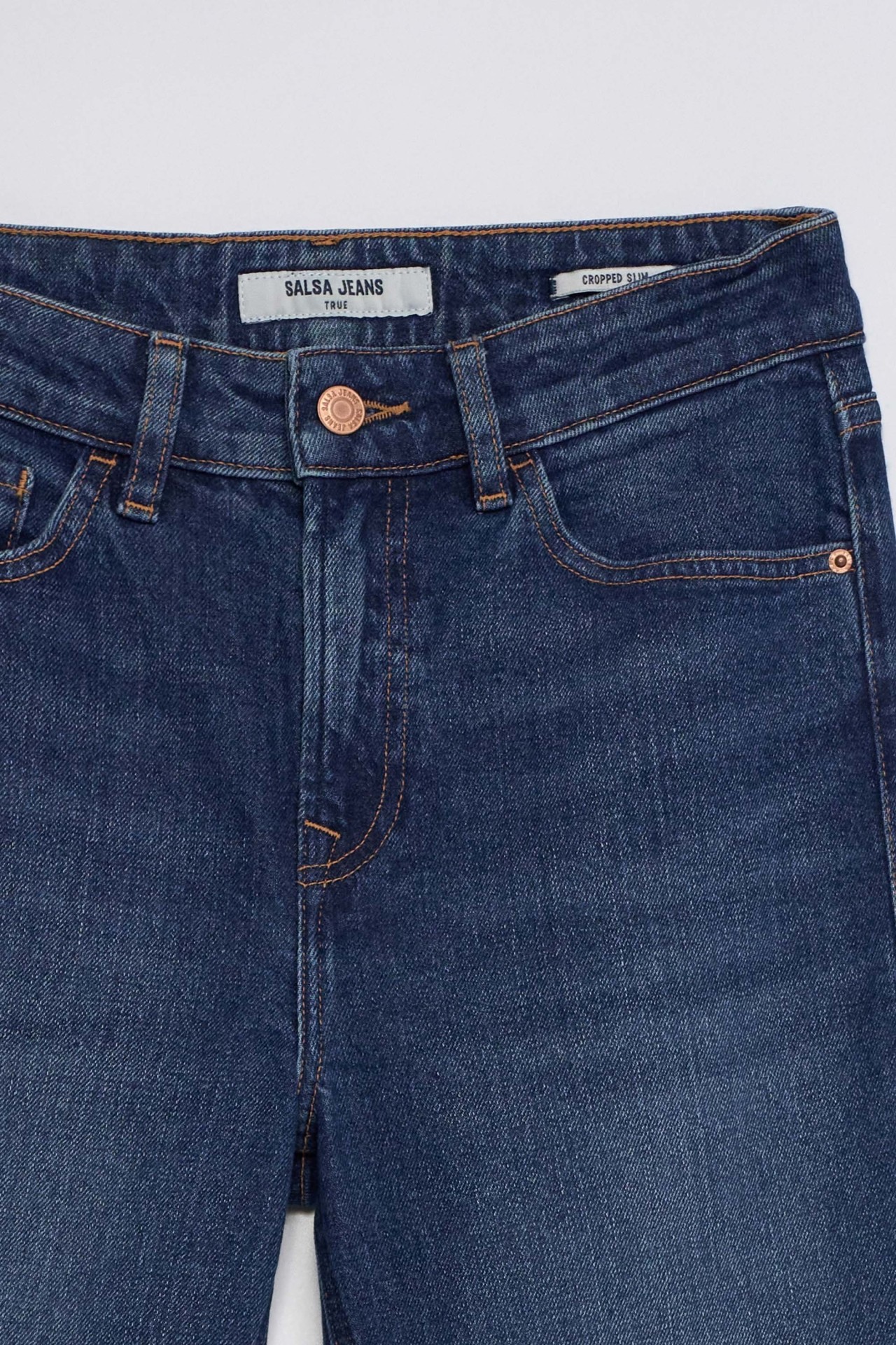 TRUE CROPPED SLIM JEANS
