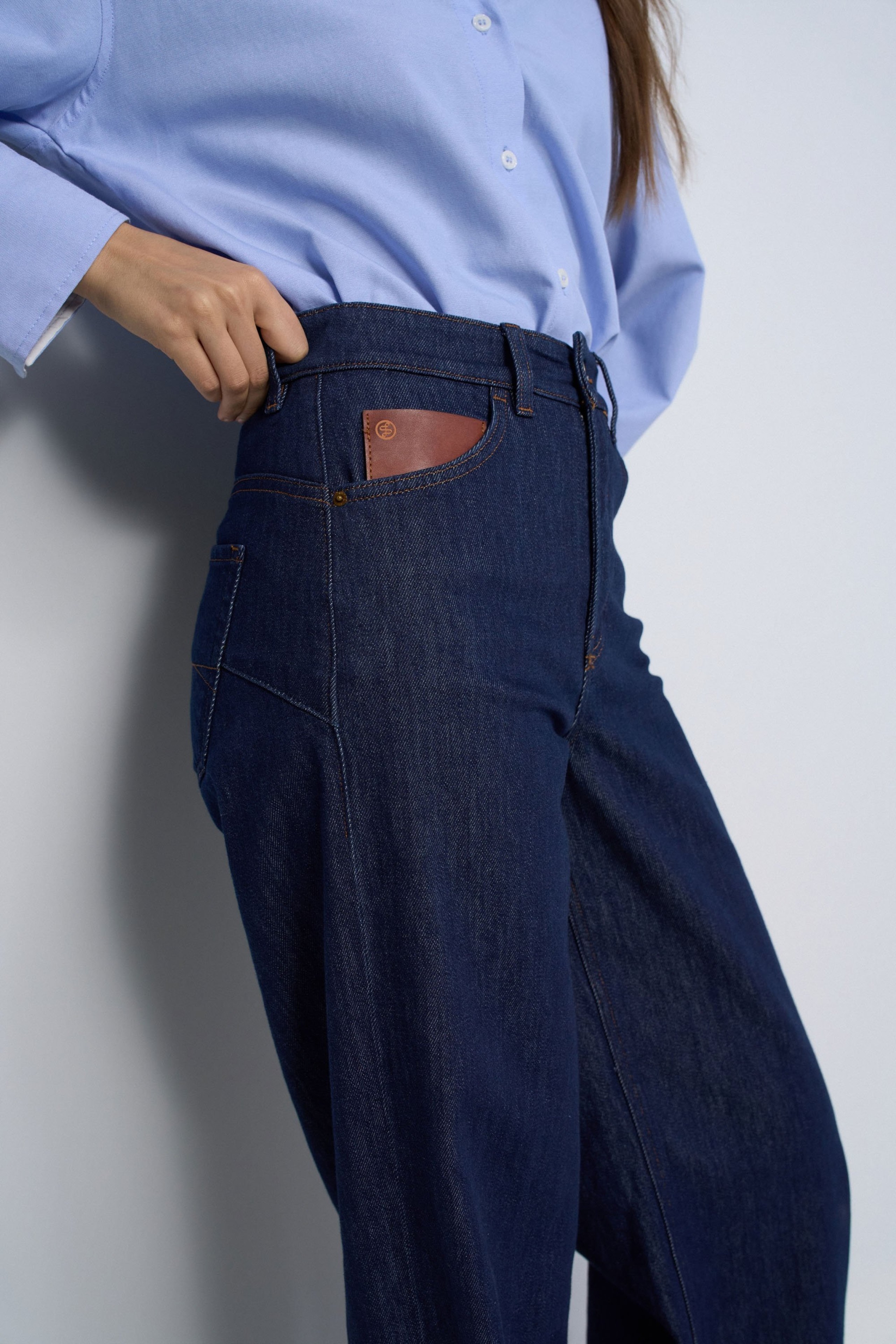 FAITH PUSH IN WIDE JEANS
