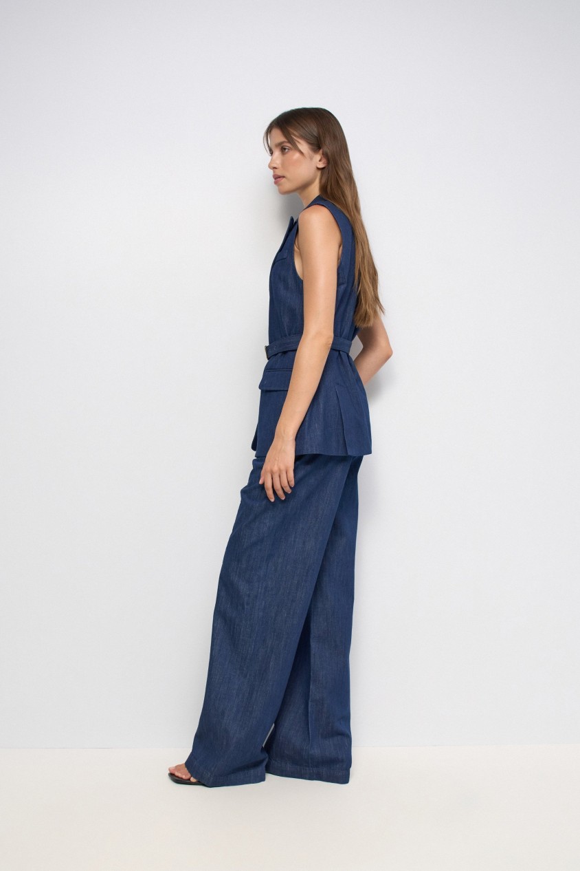 CALÇAS CHINO COM PERNA WIDE EM LIGHTDENIM