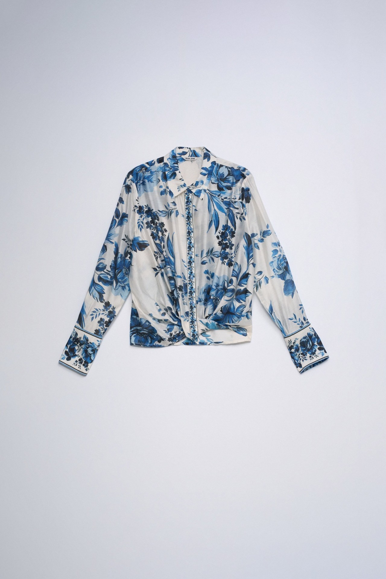 BLOUSE MET BLOEMENMOTIEF