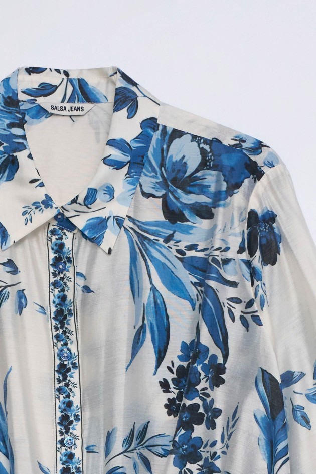 BLUSA COM PADRÃO FLORAL