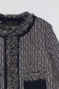 CHAQUETA DE TWEED CON FLECOS