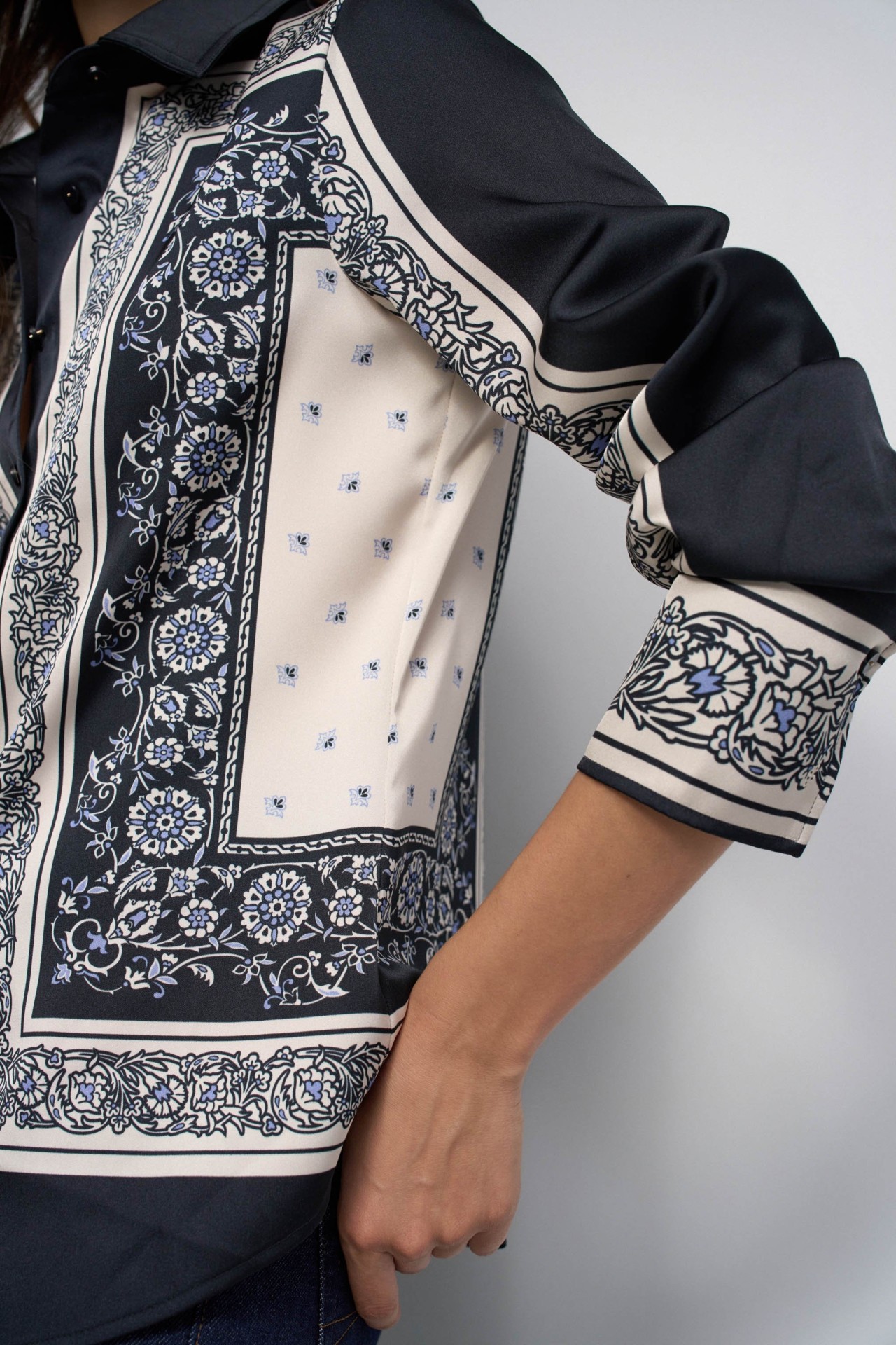CAMISA ESTAMPADA