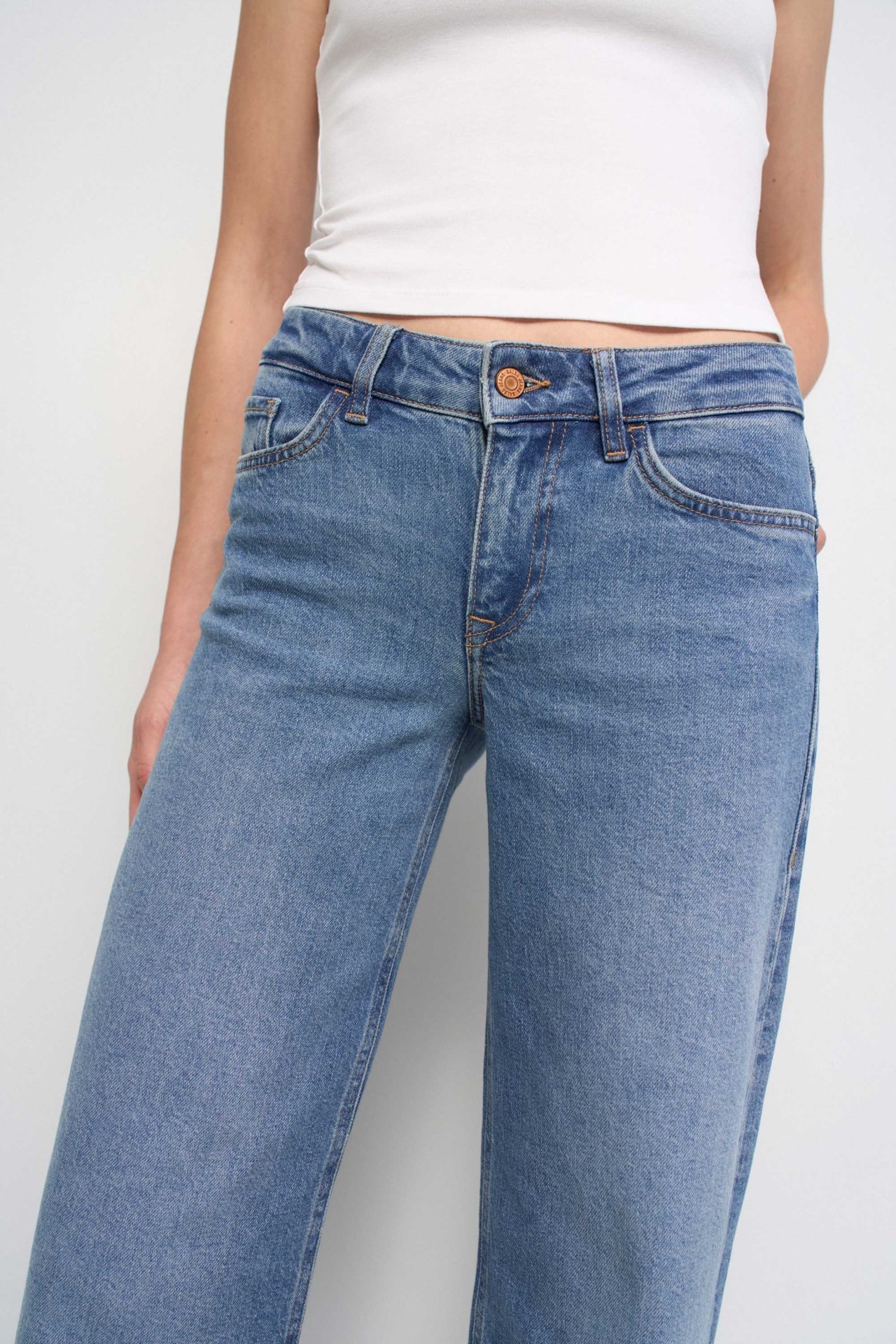 VAQUEROS LOW RISE WIDE