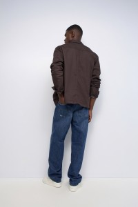 LOOSE FIT JEANS