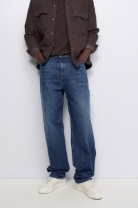 LOOSE FIT JEANS