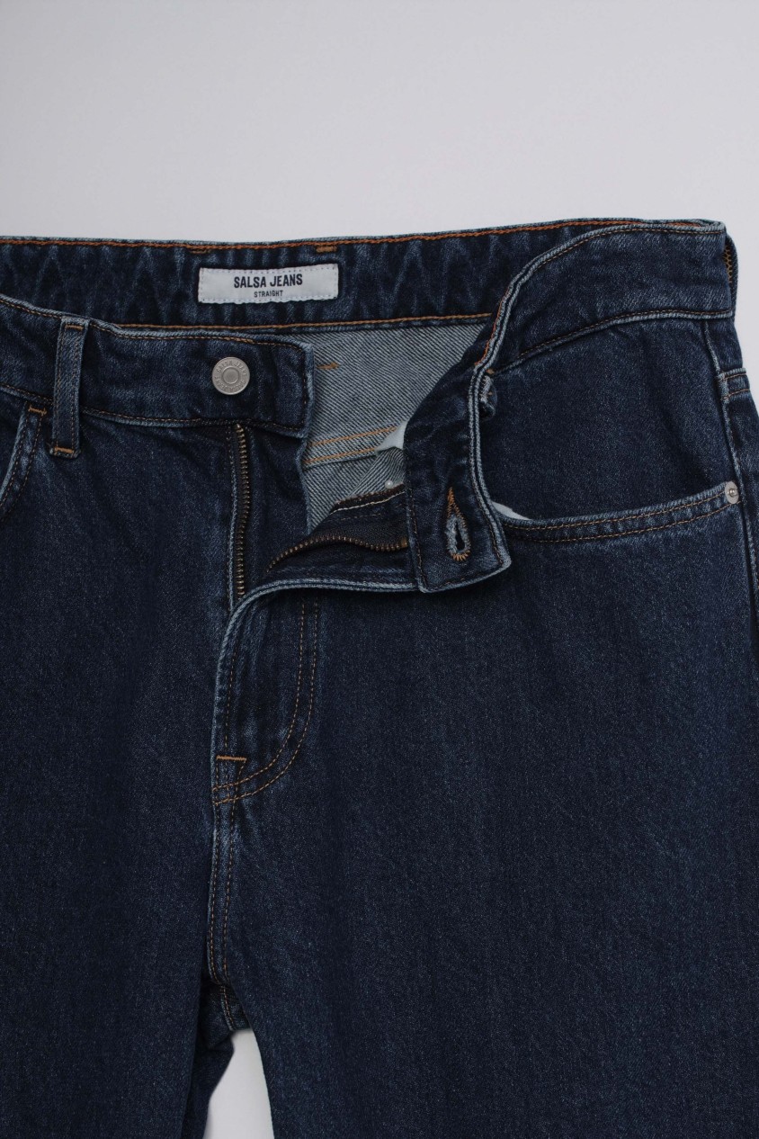 STRAIGHT FIT JEANS