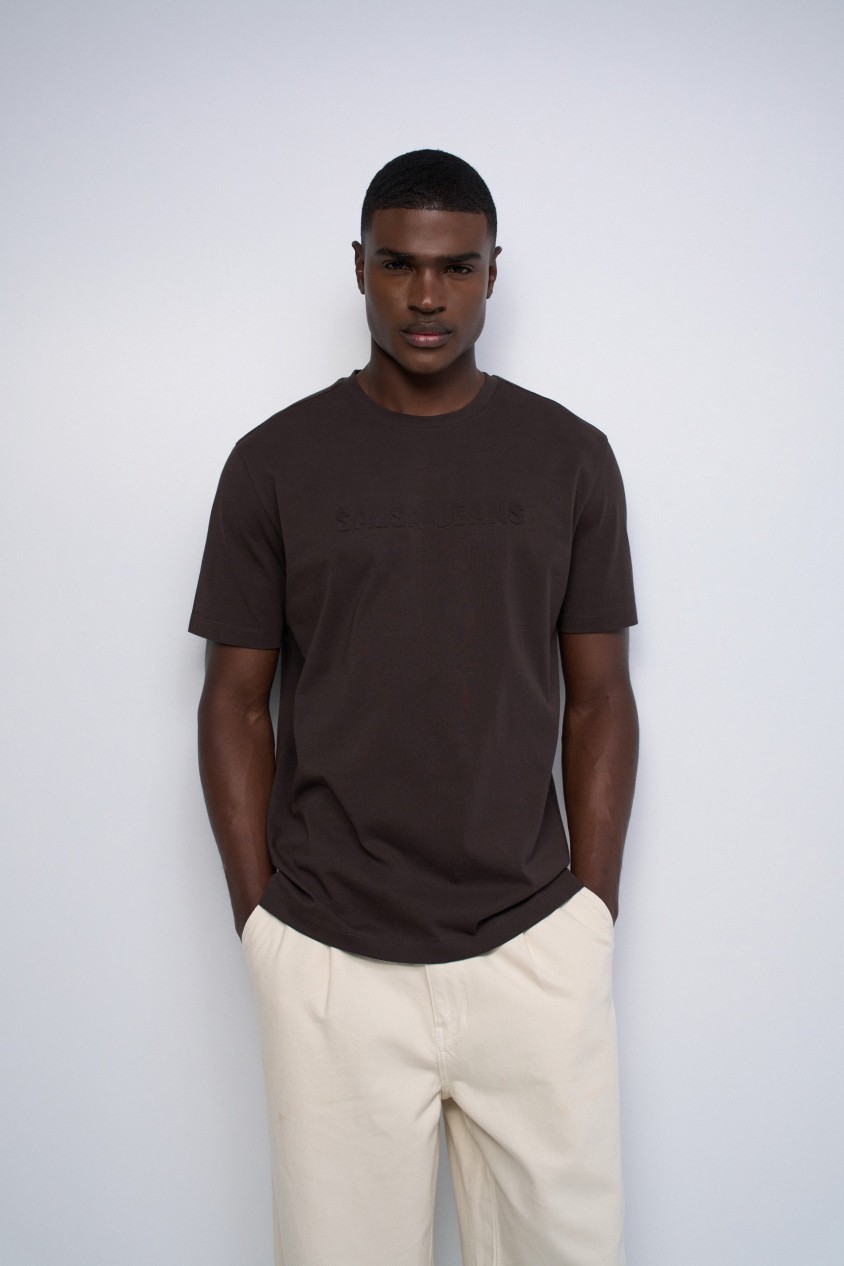 T-SHIRT AUS MODAL MIT BRANDING