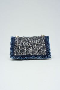 TASCHE AUS TWEED