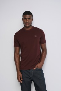 T-SHIRT STRUKTURIERT